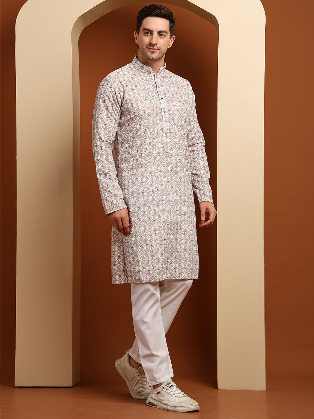 Off-White Floral Print Cotton Kurta with Pajama – Elegant & Comfortable Ethnic Wear
