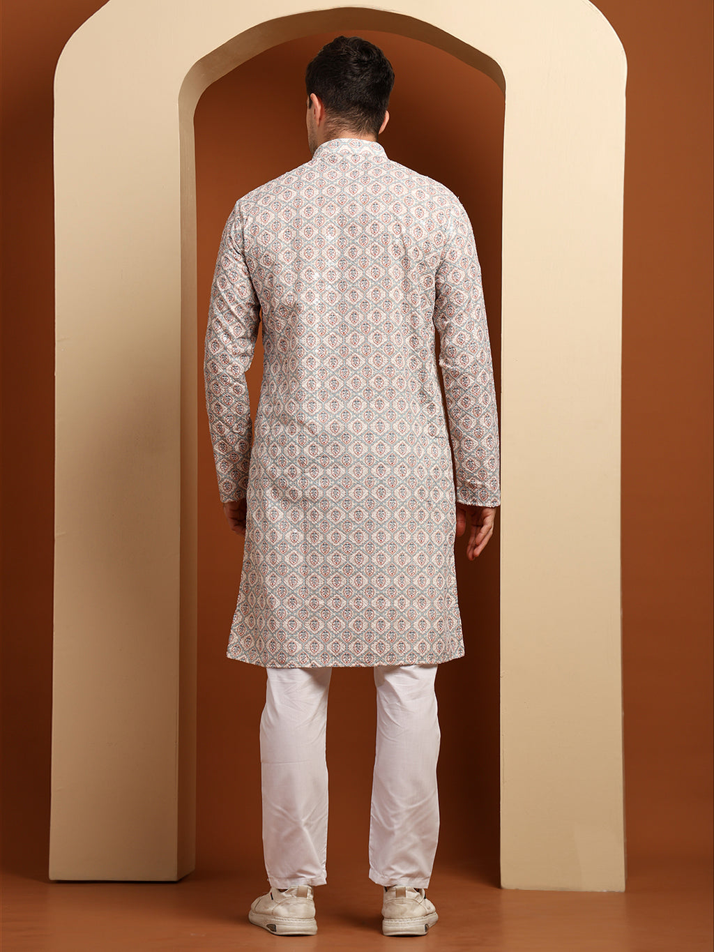 Off-White Floral Print Cotton Kurta with Pajama – Elegant & Comfortable Ethnic Wear