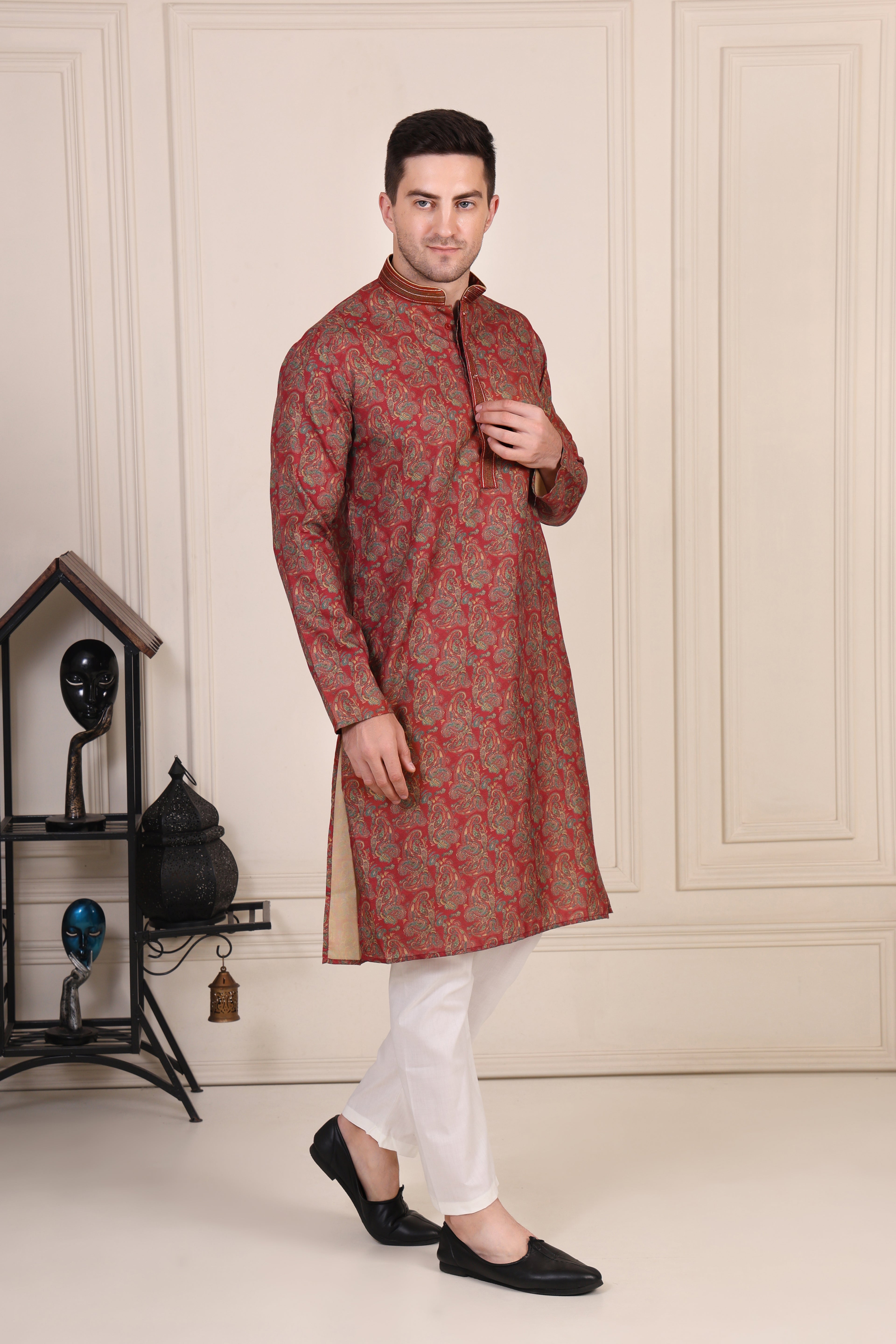 Maroon Paisley Printed Silk-Blend Kurta Set with White Pajama